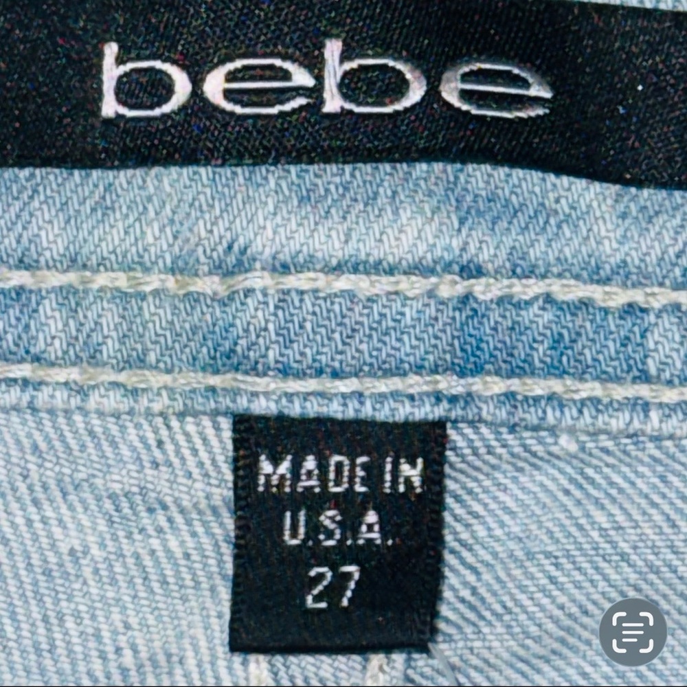 πBEBE USA *NWT*β Deadstock Vintage Y2K Light Wash Flare Jeans Retro Denim Sz 27 - Picture 3 of 14